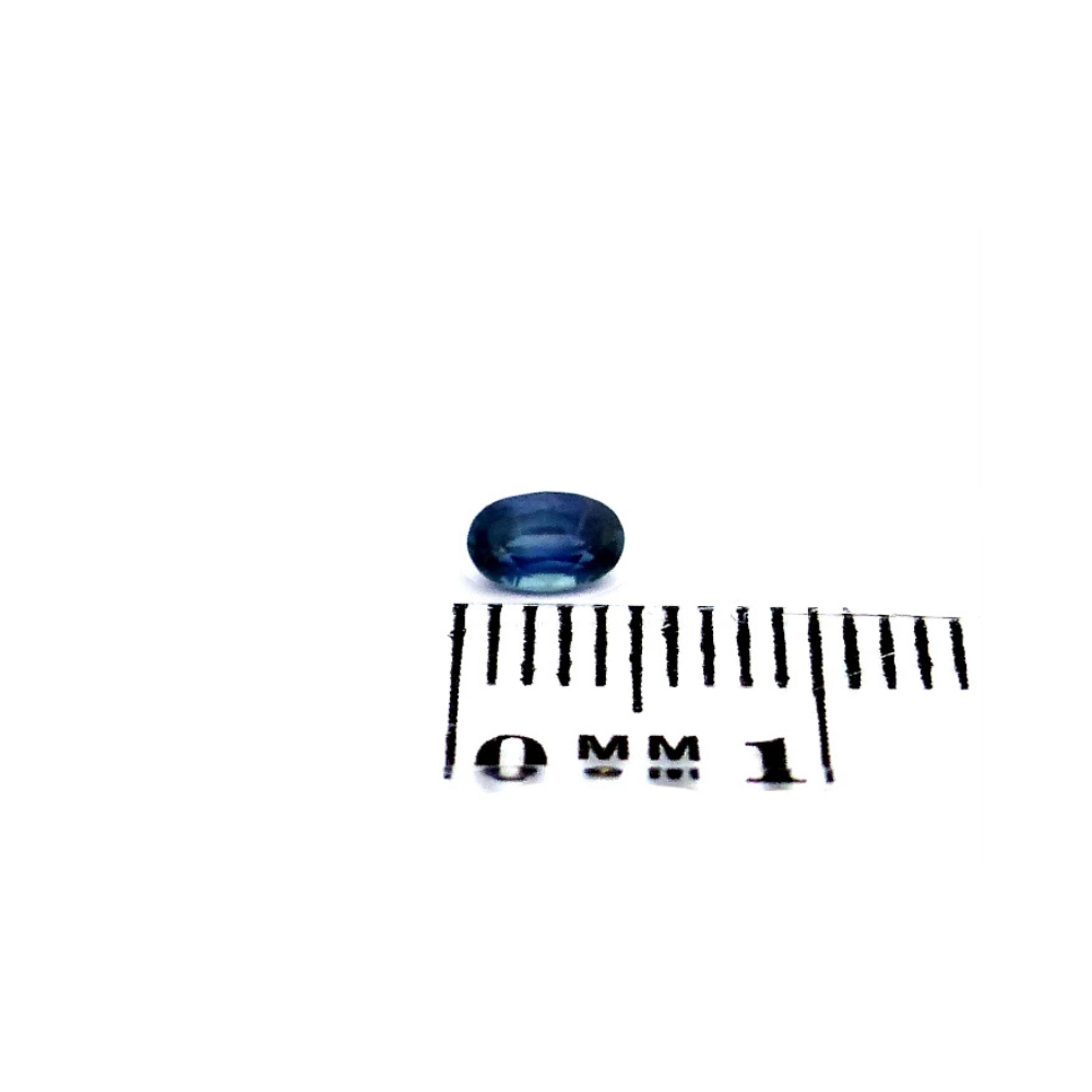 Saphir 0.28 ct oval blau kaufen – französischer Edelstein mit feinem Glanz (2) Saphir 0.28 Karat Blau Oval kaufen – Edler unbehandelter Stein aus Frankreich