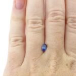 Saphir 0.43 ct Blau kaufen – Ovaler Naturstein 6x4 mm