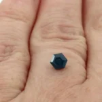 Saphir 0.59 Karat Blaugrün Hexagon – Unbehandelter Fantasieschliff aus Frankreich – Saphir & Smaragd Saphir 0.59 Karat Blaugrün Hexagon – Unbehandelter Fantasieschliff aus Frankreich