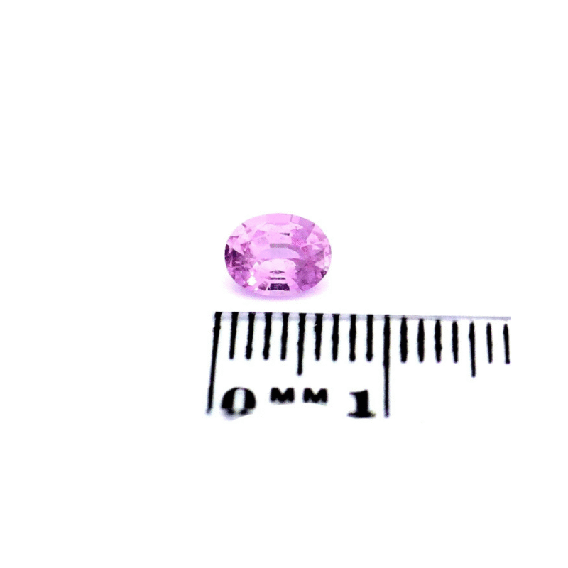 Saphir 0.88 ct Pink Oval – Unbehandelter Edelstein aus Madagaskar
