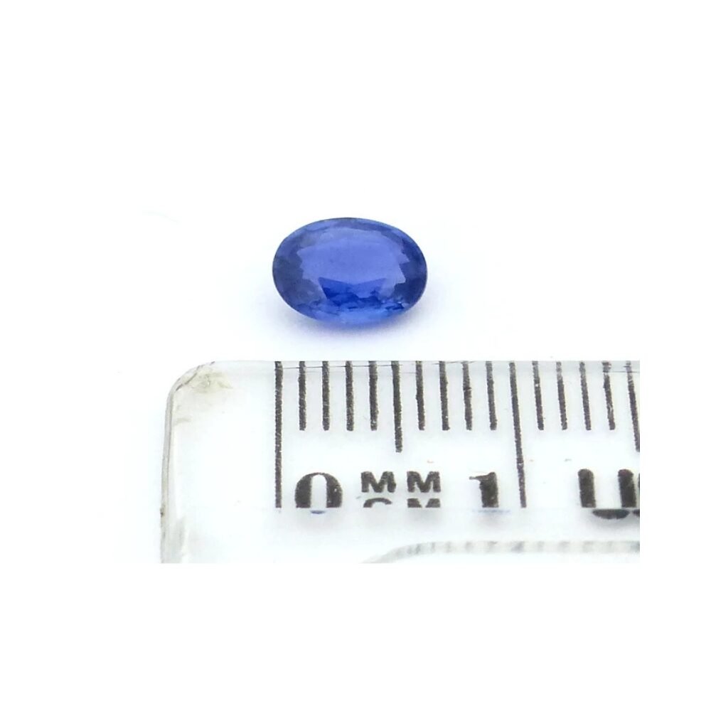 Saphir 0.92 ct – Facettierter ovaler Edelstein aus Ceylon (1) Saphir 0.92 Karat Blau Oval – Facettierter ovaler Edelstein aus Ceylon