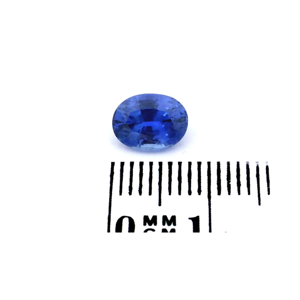 Saphir 1.62 ct Blau Oval – Royalblauer Edelstein mit Zertifikat (1) Saphir 1.62 Karat Blau Oval – Royalblauer Edelstein mit Zertifikat