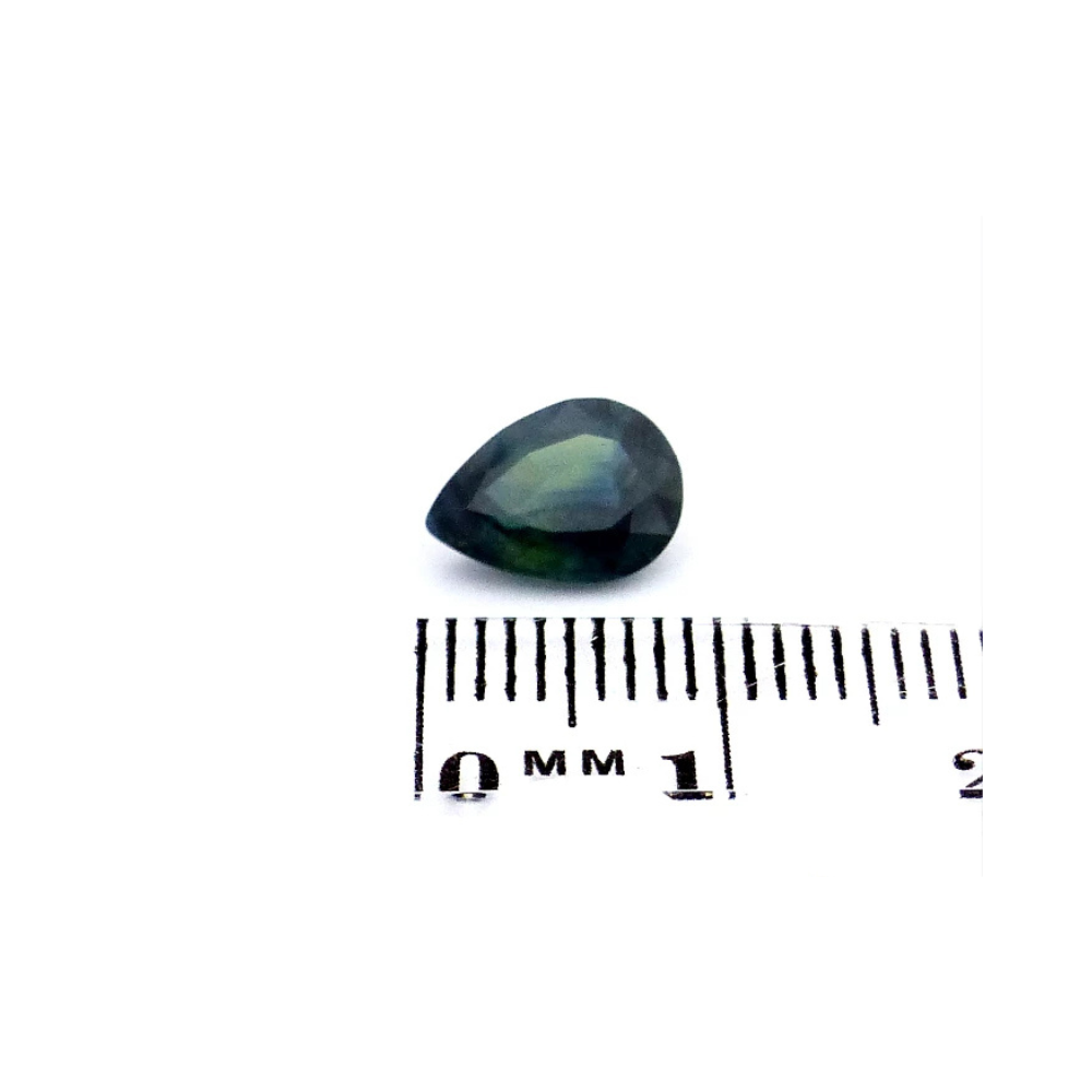 Saphir 1.96 ct kaufen – Naturbelassener bläulich-grüner Edelstein aus Frankreich (2) Saphir 1.96 Karat Blaugrün Tropfen – Naturbelassener bläulich-grüner Edelstein aus Frankreich