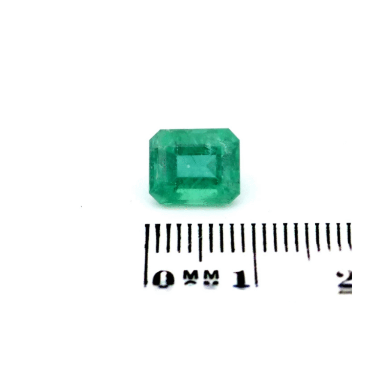 Smaragd 2.82 ct im rechteckigen Schliff – 9x7 mm, intensiv grün
