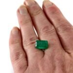 Smaragd 4.85 ct kaufen – Rechteckiger natürlicher Edelstein aus Brasilien