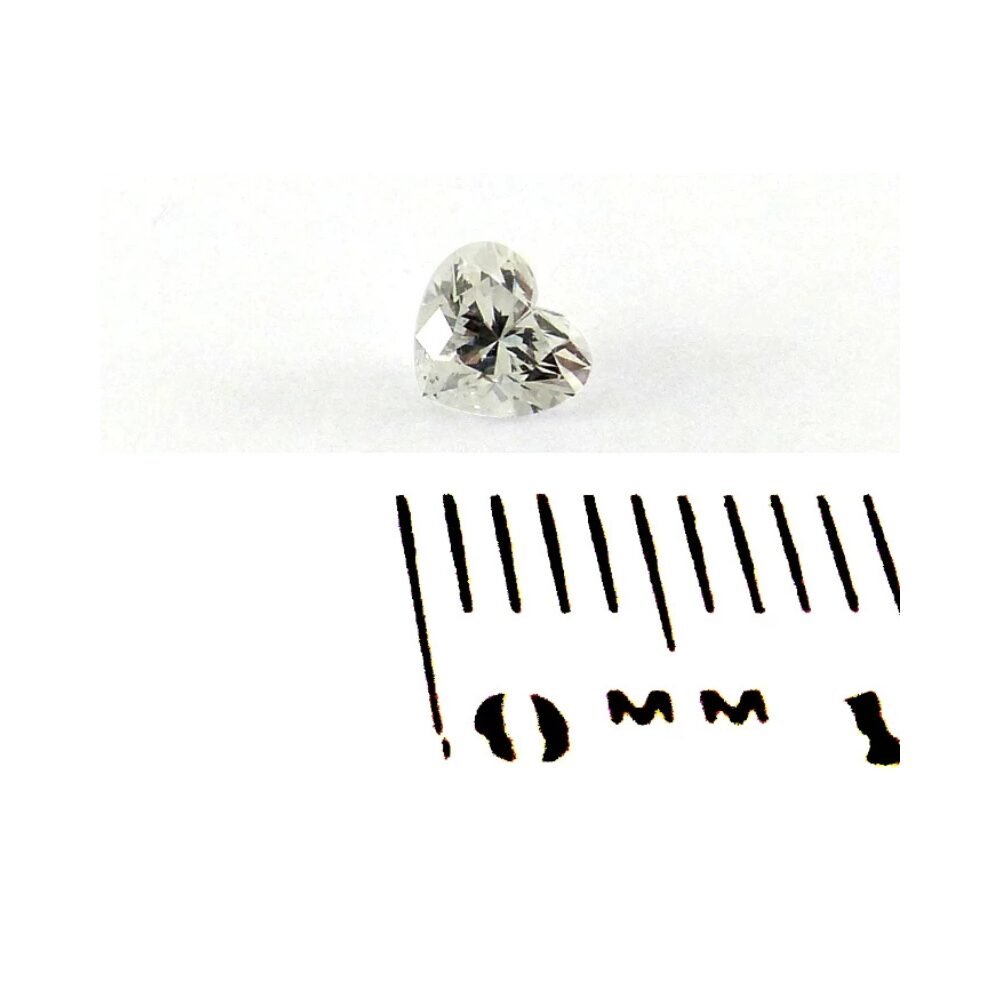 Diamant Herzform 0.23 Karat (1) Diamant Herz 0.23 Karat – natürlicher facettierter Edelstein