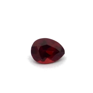 Granat 2.55 Karat Rot Tropfen