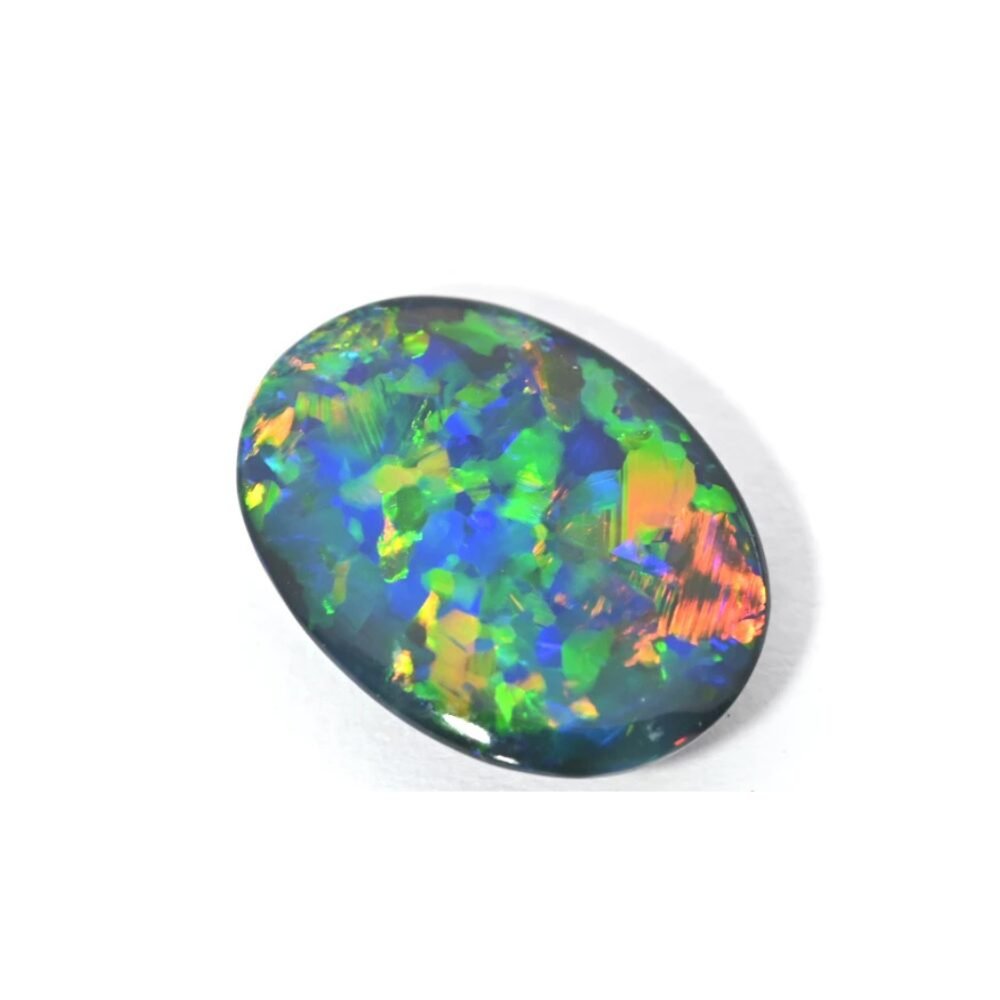 Opal 2.24 Karat Schwarz Oval Opal 2.24 Karat Schwarz Oval