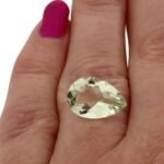 Quarz Prasiolith 4.56 Karat Hellgrün Tropfen Facettiert Edelstein – Saphir & Smaragd Quarz Prasiolith 4.56 Karat Hellgrün Tropfen Facettiert Edelstein