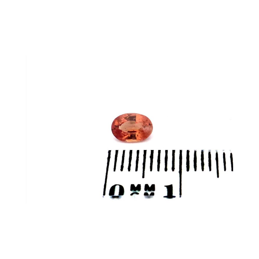 Spinell 0.55 Karat Orange Oval (1) Spinell 0.55 Karat Orange Oval
