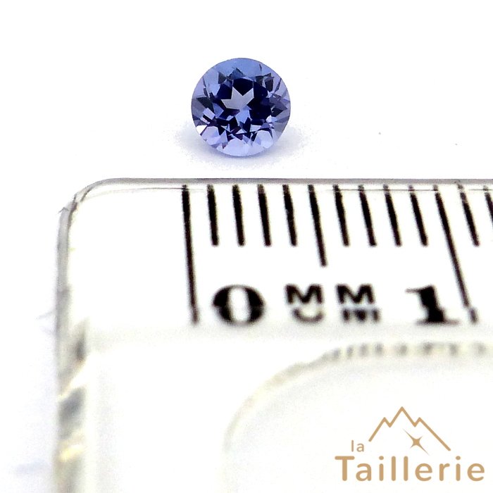 Tanzanite-2-61-carats-899113-1 Tansanit 0.25 Karat Rund Blau Violett – Präzisionsschliff & Klare Farbe