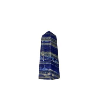 Der Lapislazuli Obelisk Weisheit ist ein 371 g schweres, geschliffenes Einzelstück aus Madagaskar. Ein kraftvoller Stein für geistige Klarheit, Weisheit, harmonische Beziehungen und spirituelle Entwicklung – ideal für Meditation, Konzentration und Selbstentfaltung.