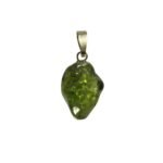Anhänger mit Peridot Grün – Handgefertigt mit 14k Goldöse – Saphir & Smaragd Anhänger mit Peridot Grün – Handgefertigt mit 14k Goldöse