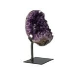Amethyst-Cluster auf Ständer 12 x 10.5 x 3 cm – Schutz und spirituelle Harmonie aus Uruguay – Saphir & Smaragd Amethyst-Cluster auf Ständer Naturstein Uruguay