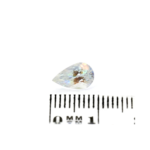 Mondstein 1.07 Karat Farbe Mehrfarbig – Birnenförmig facettierter Edelstein mit silbrig-blauen Reflexen – Saphir & Smaragd Mondstein 1.07 Karat Farbe Mehrfarbig