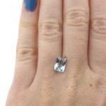 Topas Blau 2.65 Karat Cushion – facettierter Edelstein mit zartem Hellblau und Zertifikat – Saphir & Smaragd Topas Blau 2.65 Karat Cushion