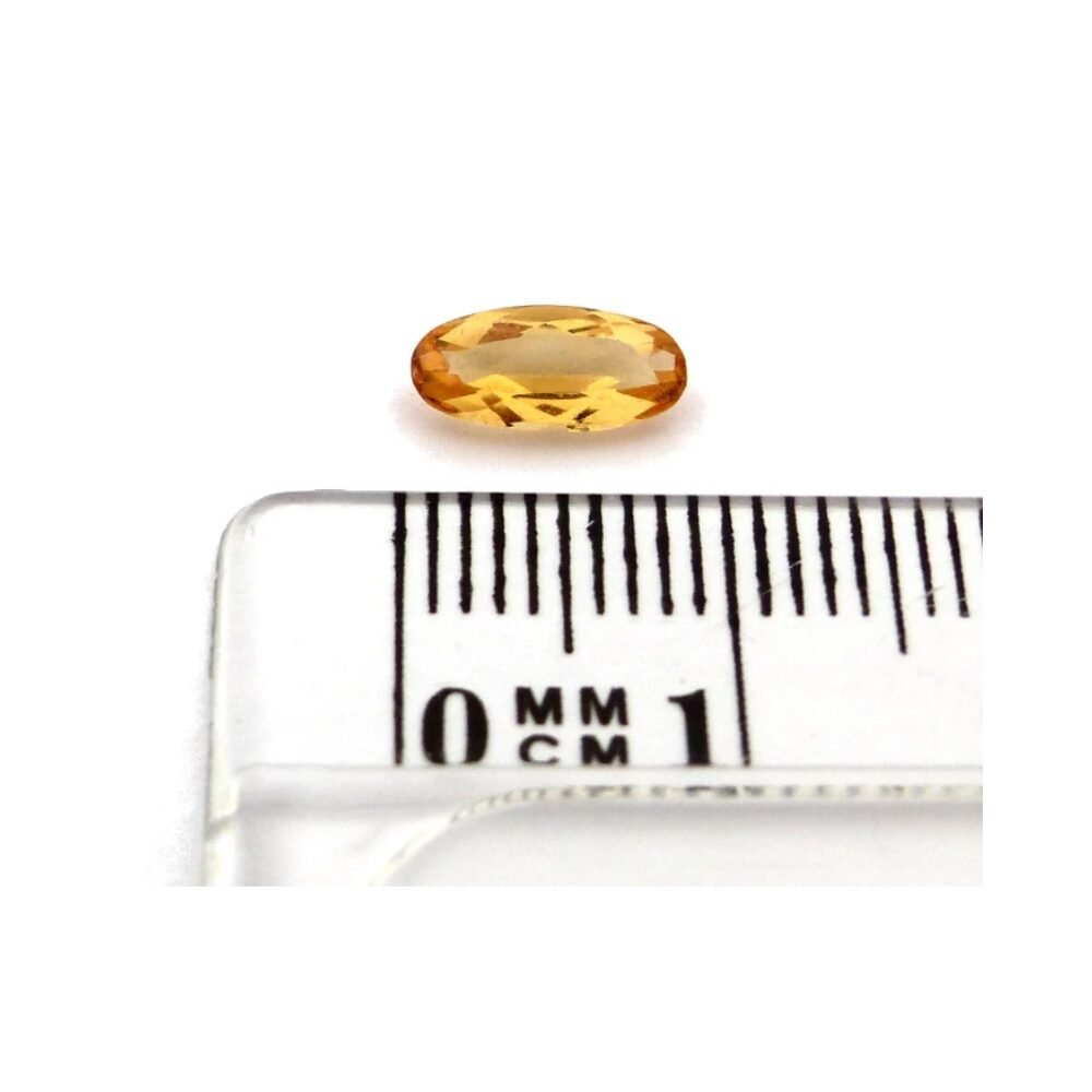 Topas Imperial 0.81 Karat Orange-Gelb Oval (1) Topas Imperial 0.81 Karat Orange-Gelb Oval