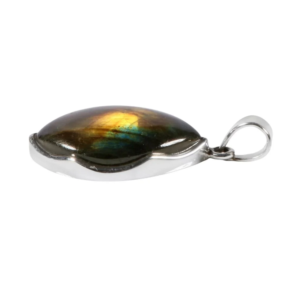 Silberanhänger mit Labradorit Marquise