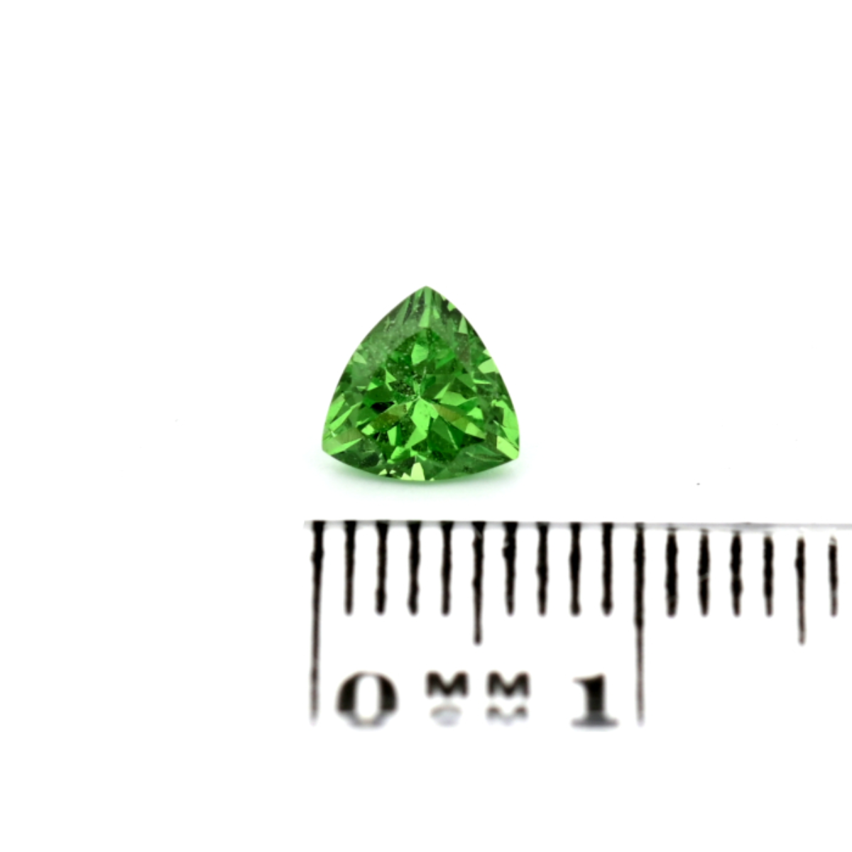 Tsavorit Granat Dreieck Farbe grün 0.86 Karat