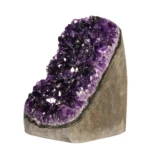 Amethyst A-Qualität Cluster 10,7 × 9,3 × 10,3 cm – 1421 Gramm – Amethyst aus Uruguay
