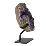Amethyst Cluster auf Stand 16,5 × 11,5 × 3 cm – 1883 Gramm – Amethyst aus Uruguay