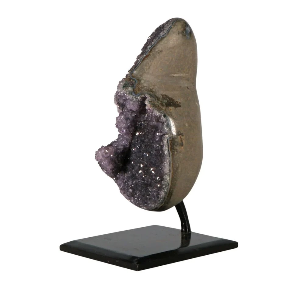 amethist-cluster-op-standaard-17-x-7-x-45-cm-1590 (1) Amethyst Cluster auf Stand 17 × 7 × 4,5 cm – 1590 Gramm – Amethyst aus Uruguay